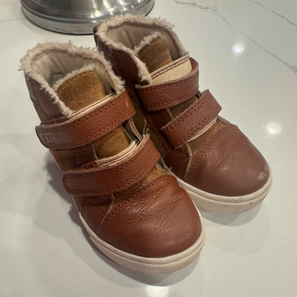 Kids Rennon II Suede Leather Boots  with Velcro Straps